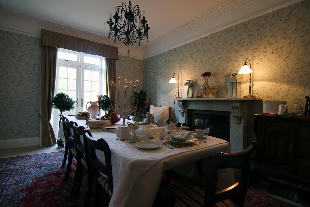 Bed and Breakfast Inglewood House Монмут Экстерьер фото